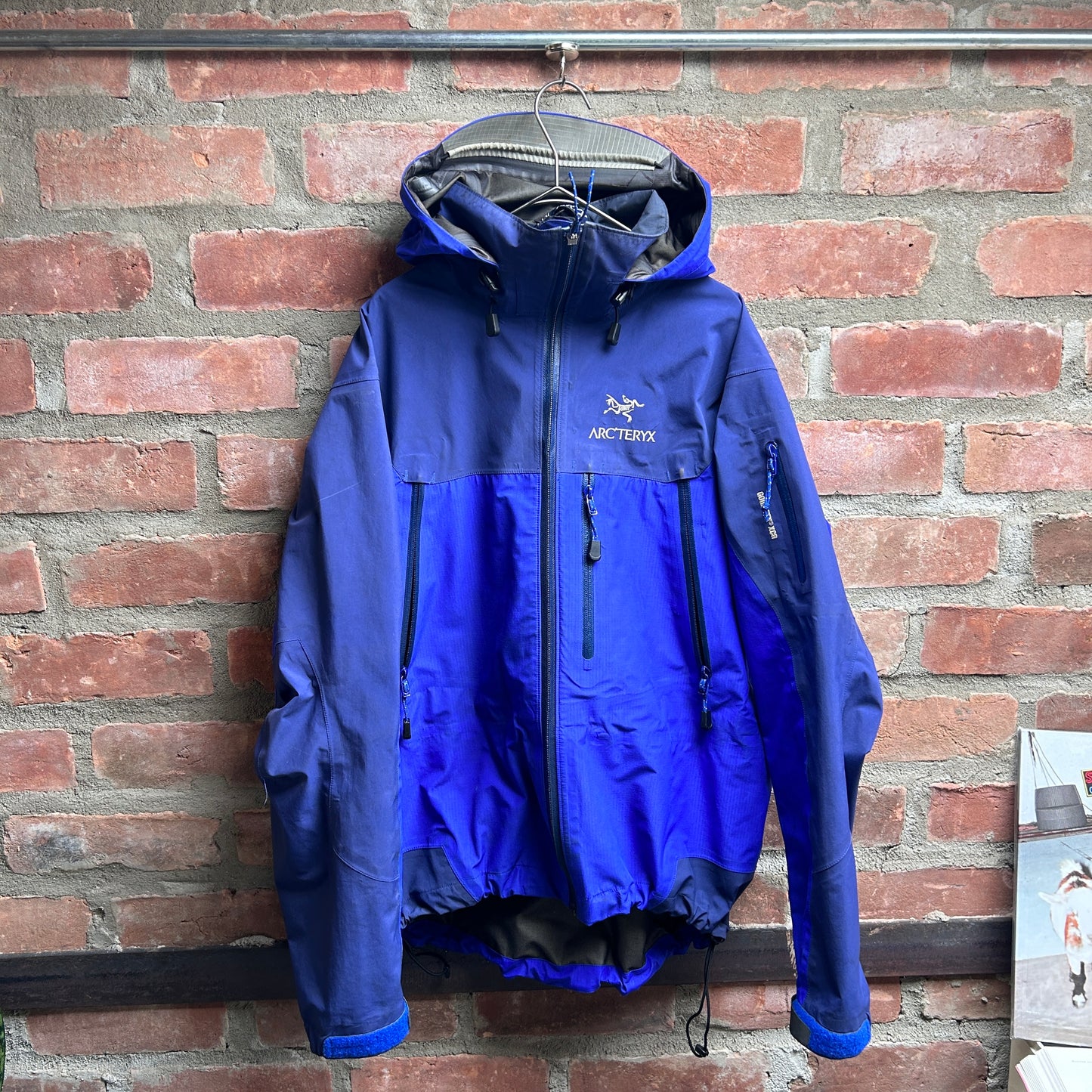 90’s Arc’teryx Theta Shell Jacket