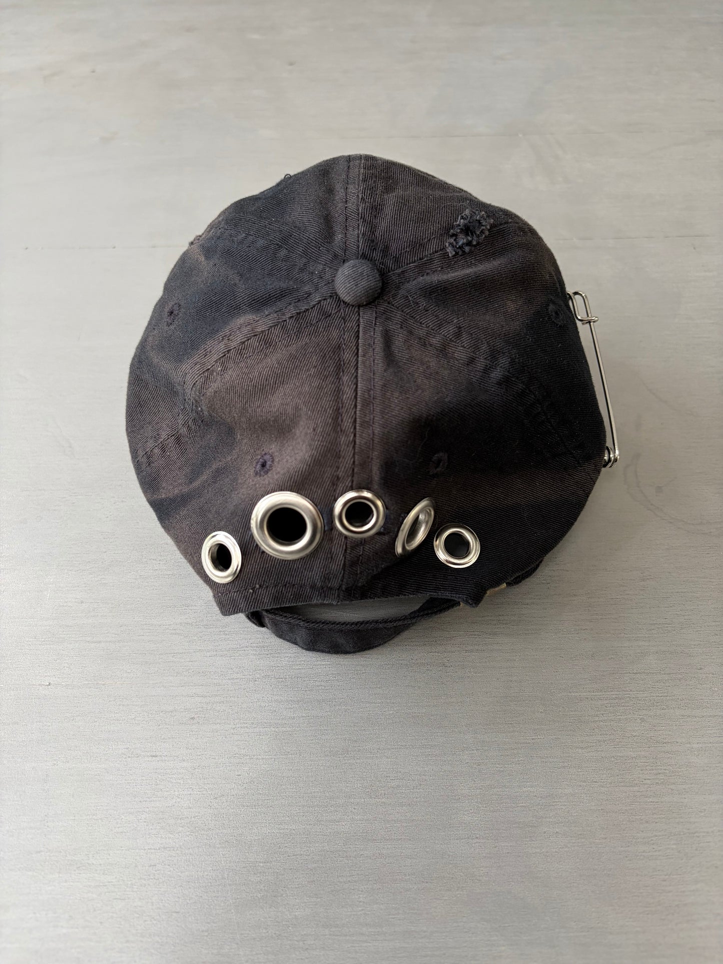 001 Pierced Hat
