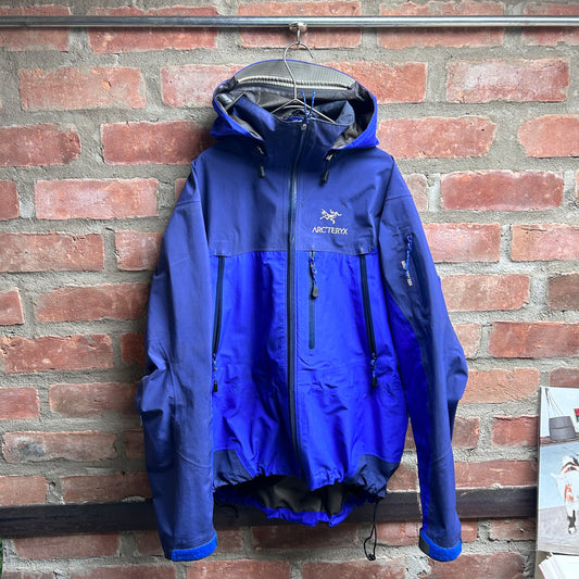90’s Arc’teryx Theta Shell Jacket