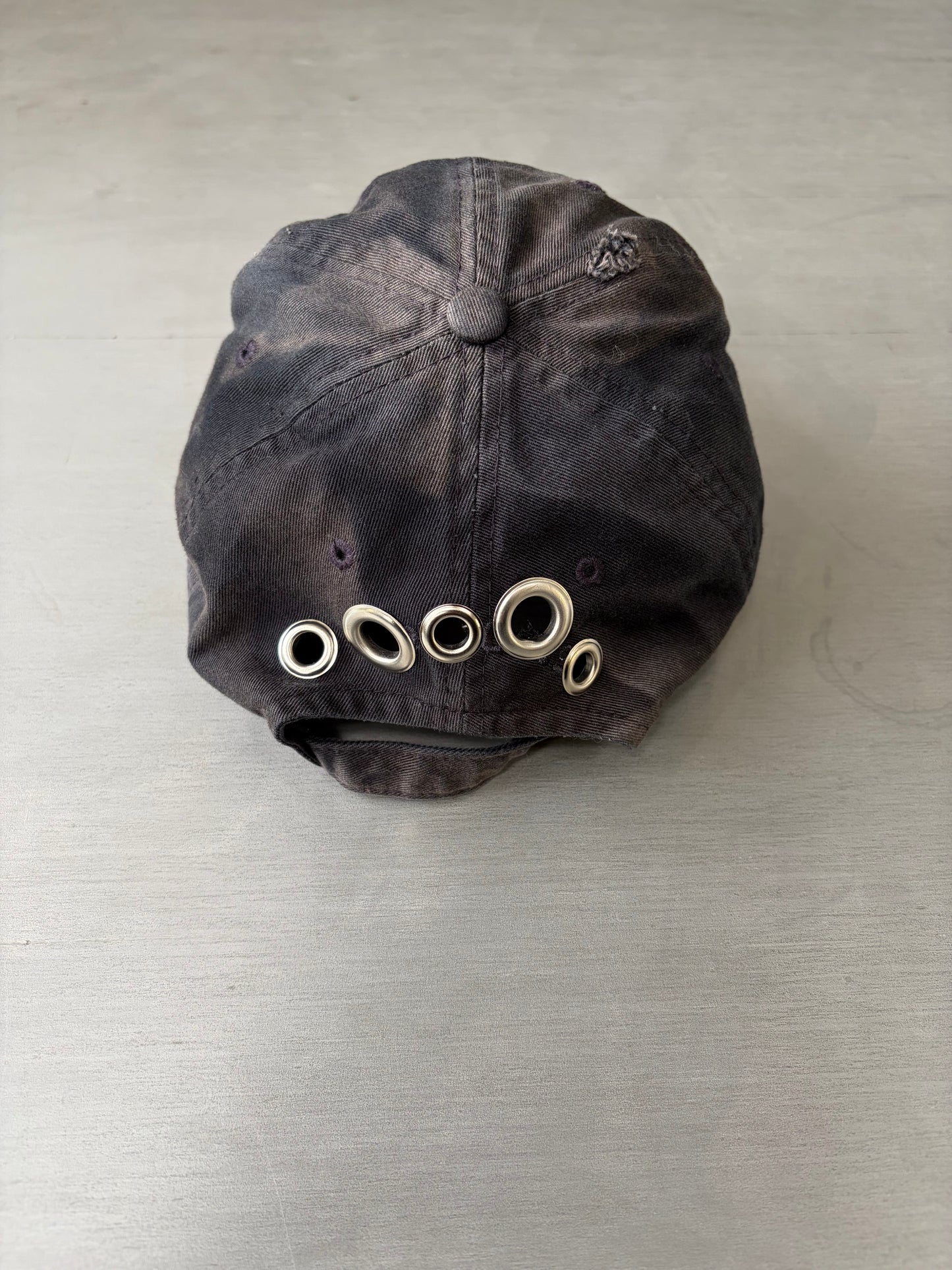 004 Pierced Hat